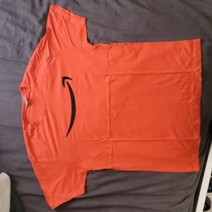 Amazon T shirt